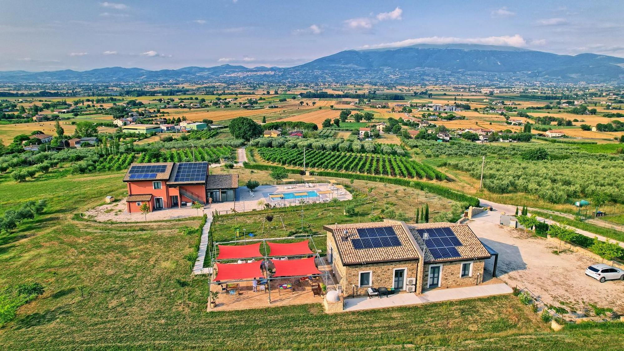 Agriturismo Incanto Della Natura Cannara Bagian luar foto